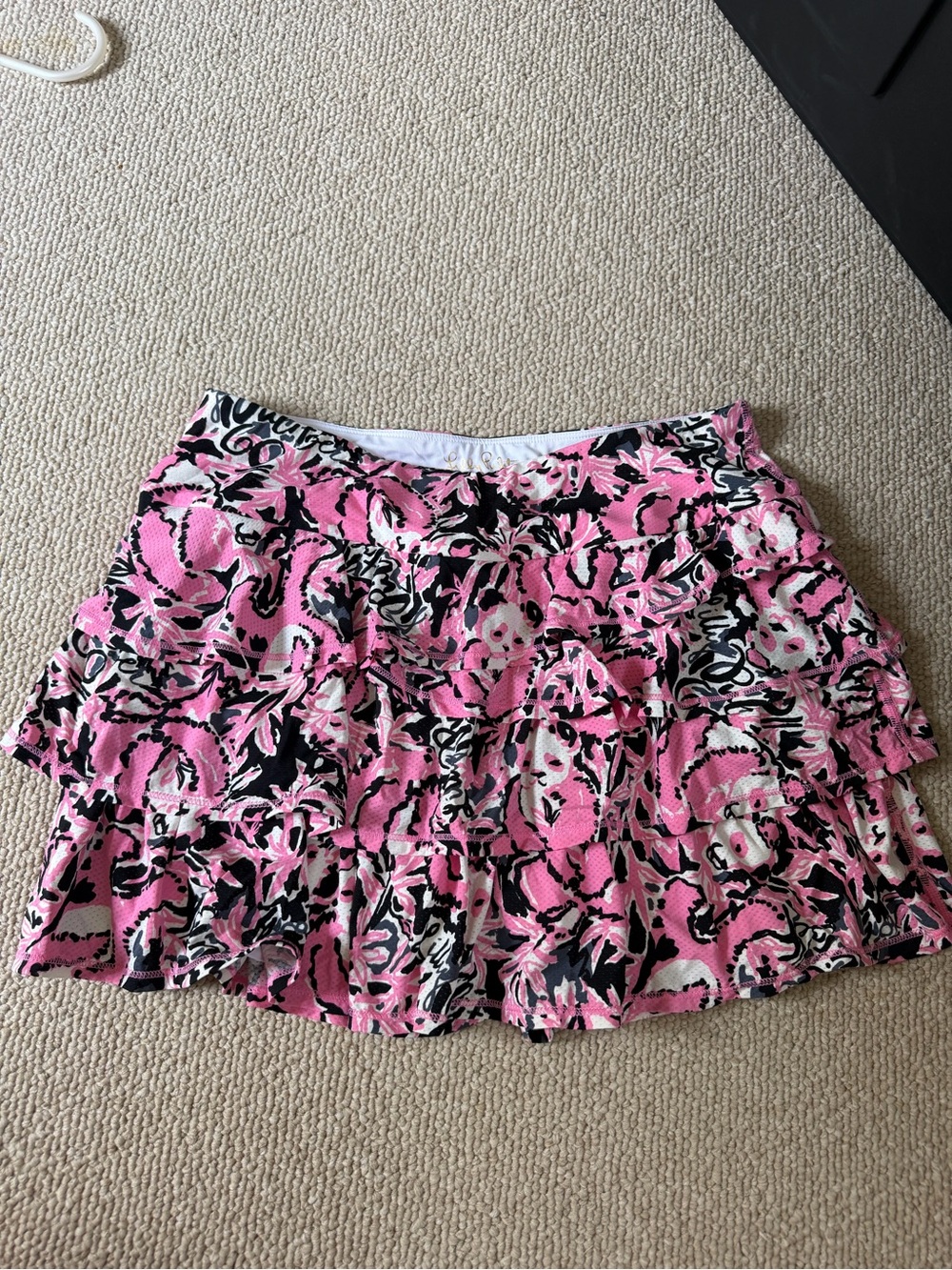 Lilly Pulitzer Hanging with My Boo Pink Floral Tiered Ruffle Mini Skirt - Rare!